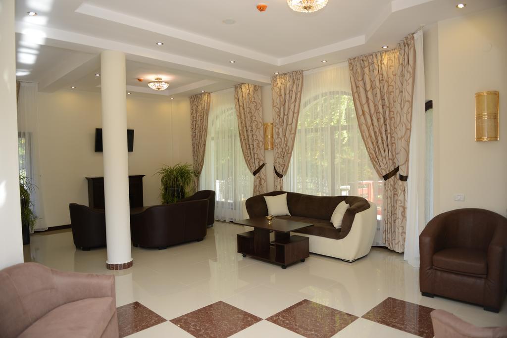 Vila A&N Timisu de Jos Ngoại thất bức ảnh